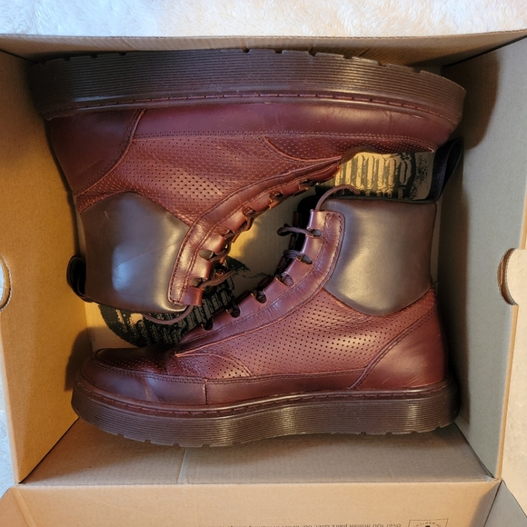 Doc Martens boots - Picture 3 of 4